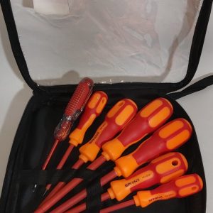 7-DIJELNI SET ELEKTRIČARSKIH ODVIJAČA